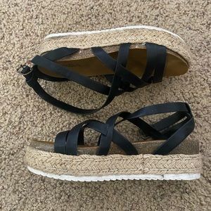 Espadrille platform sandals